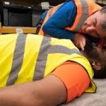 Why It’s Essential for Employees to Enroll in an Online First Aid at Work Course